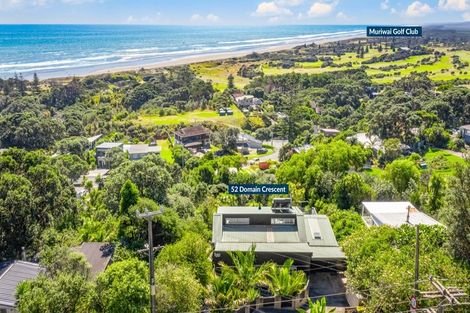 Photo of property in 52 Domain Crescent, Muriwai, Waimauku, 0881