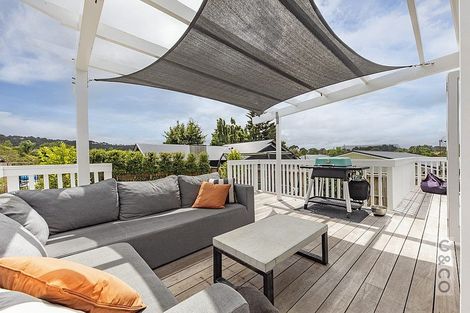 Photo of property in 25 Maude Street, Riverhead, 0820