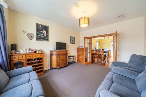 Photo of property in 89 Ararino Street, Trentham, Upper Hutt, 5018