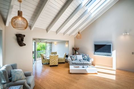 Photo of property in 91 Princes Street, Northcote Point, Auckland, 0627