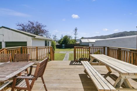 Photo of property in 16 Hay Street, Wainuiomata, Lower Hutt, 5014