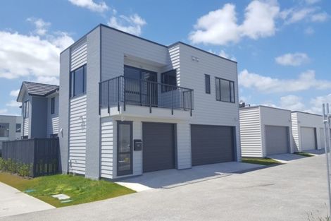 Photo of property in 2/46 Hollowout Street, Takanini, 2112