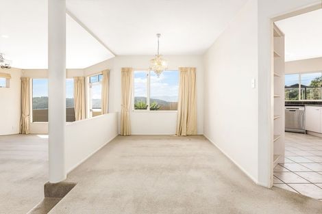 Photo of property in 35 Halladale Road, Papakowhai, Porirua, 5024