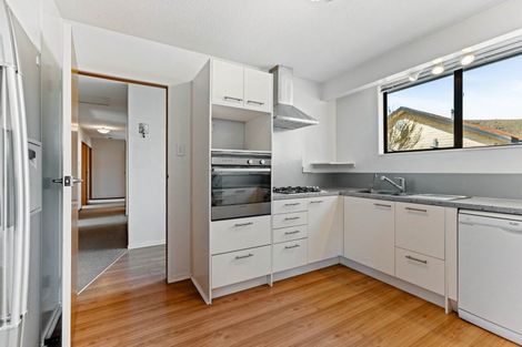 Photo of property in 17 Benmore Place, Omarama, 9412