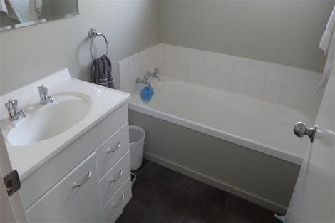 Photo of property in 5b Sylvia Street, Parklands, Christchurch, 8083