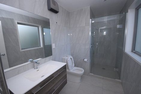 Photo of property in 3 Thelma Crescent, Torbay, Auckland, 0630