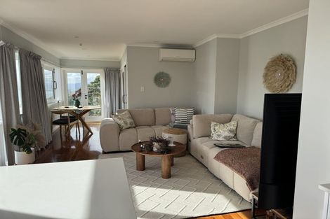 Photo of property in 35 Palliser Road, Roseneath, Wellington, 6011