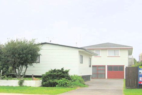 Photo of property in 41 Lee Street, Mount Maunganui, 3116