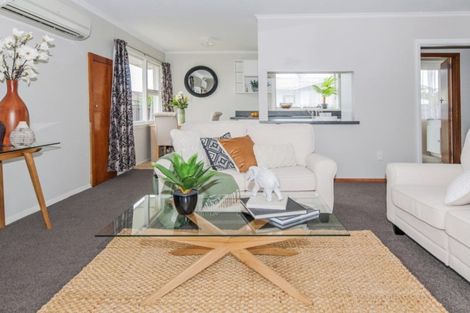 Photo of property in 5 Bermuda Drive, Hornby, Christchurch, 8042