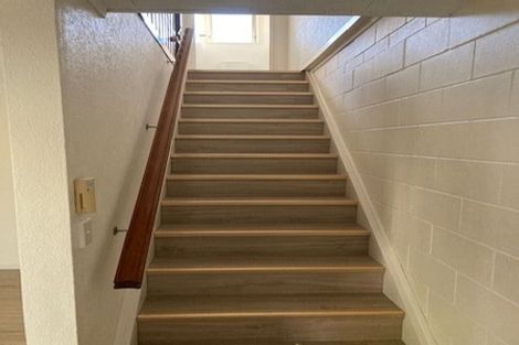 Photo of property in 2/43 Priestley Drive, Bucklands Beach, Auckland, 2014