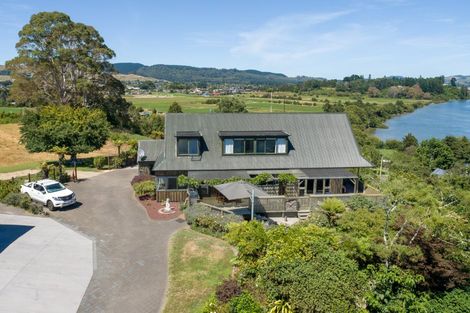 Photo of property in 18b Iriirikapua Parade, Owhata, Rotorua, 3010