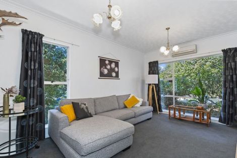 Photo of property in 96 Lake Terrace Road, Burwood, Christchurch, 8061