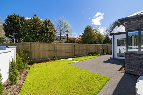 Photo of property in 121a Glandovey Road, Strowan, Christchurch, 8052