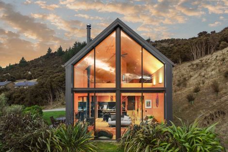 Photo of property in 4 Highfield Ridge, Wanaka, 9305