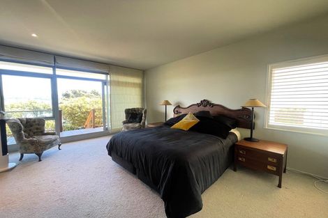 Photo of property in Beauport Apartments, 30u2 The Crescent, Roseneath, Wellington, 6011