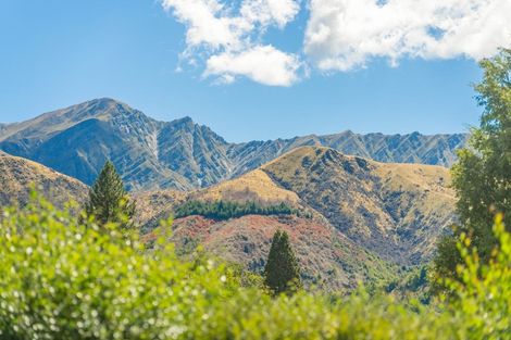 Photo of property in 22 Devon Street, Arrowtown, 9302
