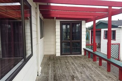Photo of property in 5 Keryn Place, Opaheke, Papakura, 2113