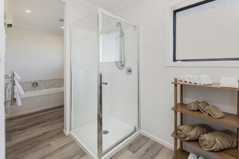 Photo of property in 10 Westerleigh Street, Bishopdale, Christchurch, 8053