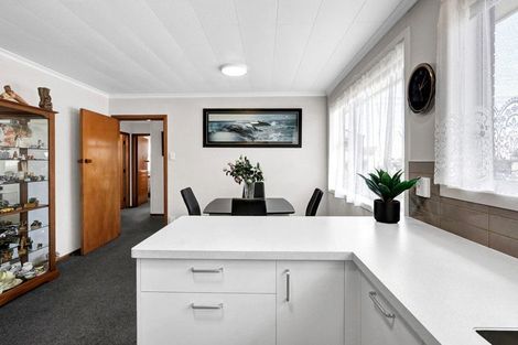 Photo of property in 1/5 Waimea Street, Westown, New Plymouth, 4310
