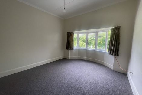 Photo of property in 46 Northland Road, Northland, Wellington, 6012