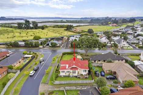 Photo of property in 135 Mountain Road, Mangere Bridge, Auckland, 2022