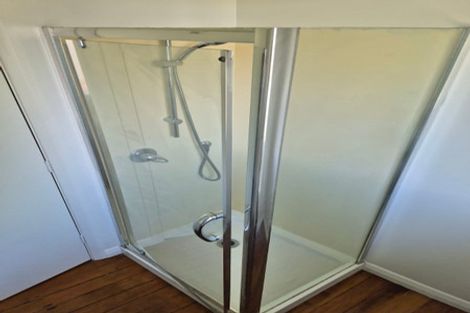 Photo of property in 10 Heather Place, Mairehau, Christchurch, 8052