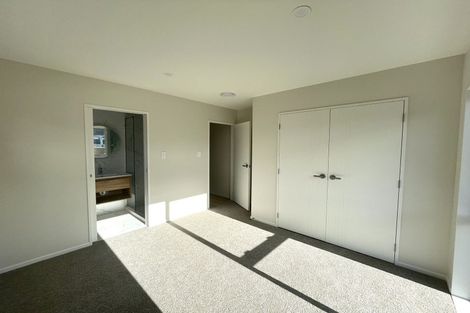Photo of property in 30 Benchmark Drive, Massey, Auckland, 0614