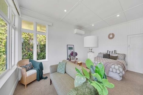 Photo of property in 16 Greta Street, South Hill, Oamaru, 9400