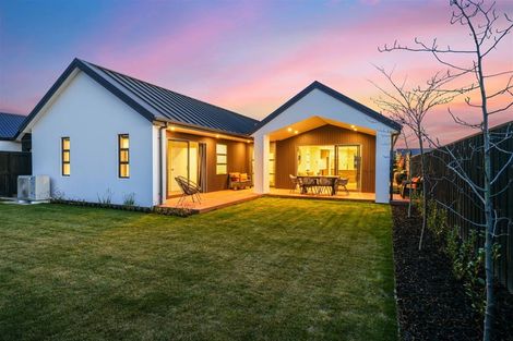 Photo of property in 96 Stationmasters Way, Prebbleton, 7604