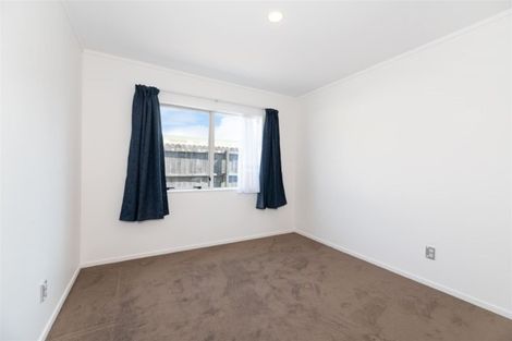 Photo of property in 87 Pooks Road, Ranui, Auckland, 0612