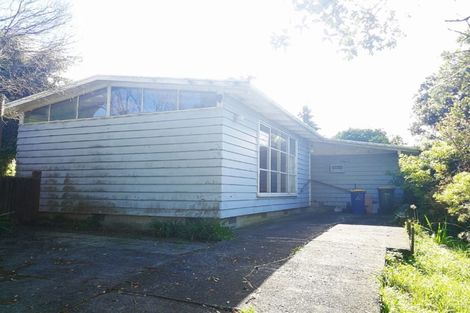 Photo of property in 6 Donovan Avenue, Massey, Auckland, 0614
