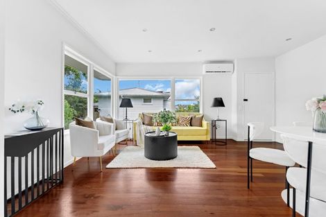 Photo of property in 2/180 Archers Road, Glenfield, Auckland, 0629