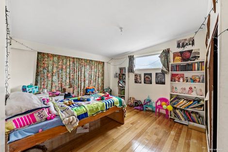 Photo of property in 15 Station Road, Takanini, 2112