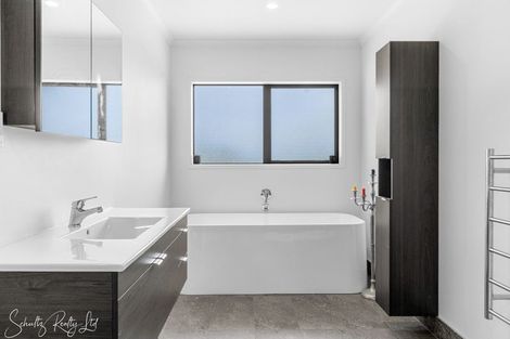 Photo of property in 827 Tinopai Road, Tinopai, Matakohe, 0593