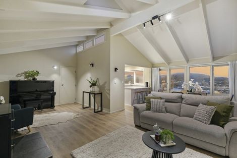 Photo of property in 56 Monaghan Avenue, Karori, Wellington, 6012