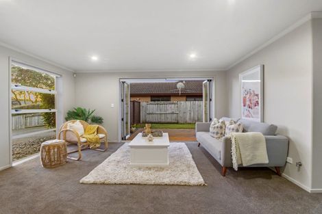 Photo of property in 9 Gibson Place, Papamoa Beach, Papamoa, 3118