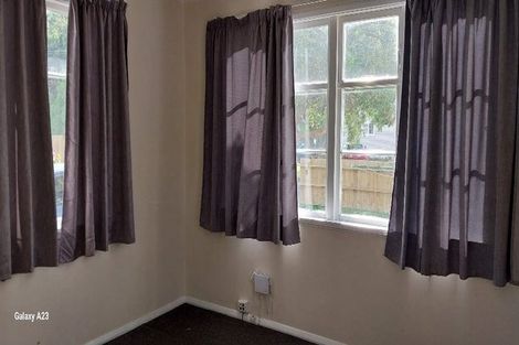 Photo of property in 22 Pearce Crescent, Taita, Lower Hutt, 5011