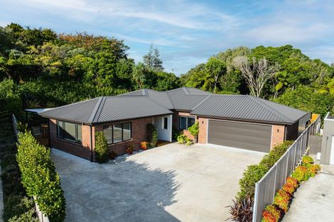 Photo of property in 5 Fern Lane, Whalers Gate, New Plymouth, 4310