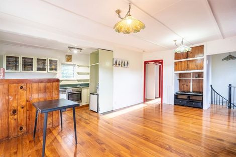 Photo of property in 156 Rathgar Road, Henderson, Auckland, 0610