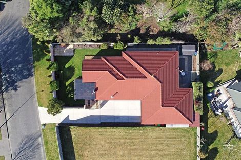 Photo of property in 17 Taranaki Drive, Woodend, 7610