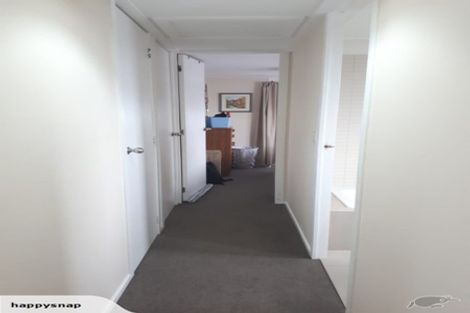 Photo of property in 1/9 Fathom Place, Te Atatu Peninsula, Auckland, 0610