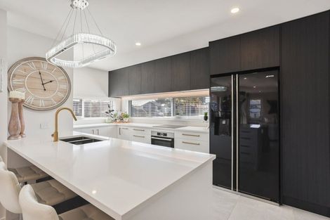 Photo of property in 43 Chambers Avenue, Woodend, 7610