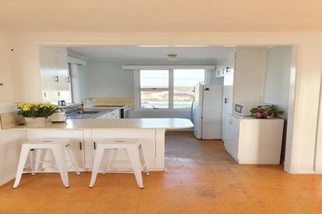 Photo of property in 20 Nelson Street, Foxton Beach, Foxton, 4815