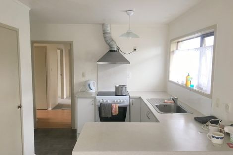 Photo of property in 29 Chilcott Road, Henderson, Auckland, 0612