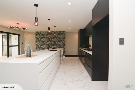 Photo of property in 5 Ciaran Close, Broomfield, Christchurch, 8042