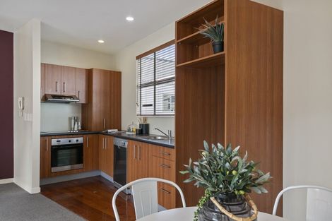 Photo of property in 201 Tasman Street, Mount Cook, Wellington, 6021