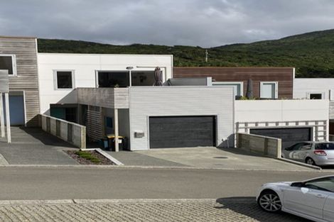 Photo of property in 30 Saddleback Grove, Karori, Wellington, 6012