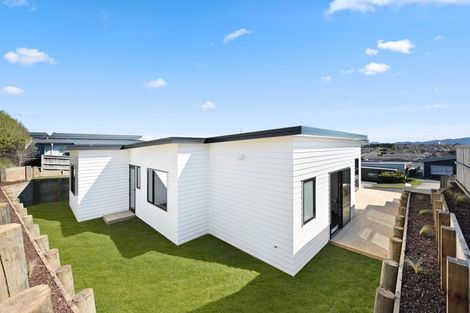 Photo of property in 4 Dulverton Rise, Flagstaff, Hamilton, 3210