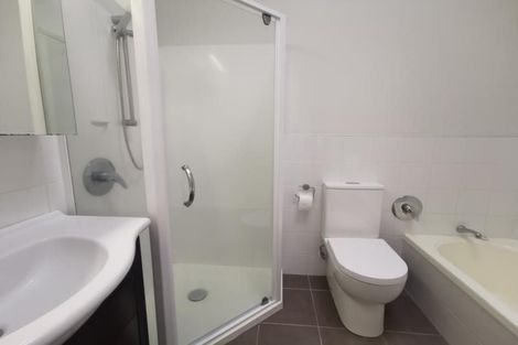 Photo of property in 46 Colonial Road, Birkenhead, Auckland, 0626