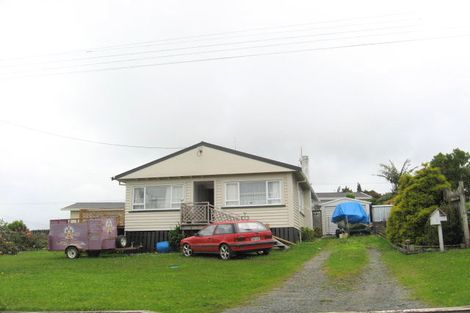 Photo of property in 15 Commins Road, Onerahi, Whangarei, 0110